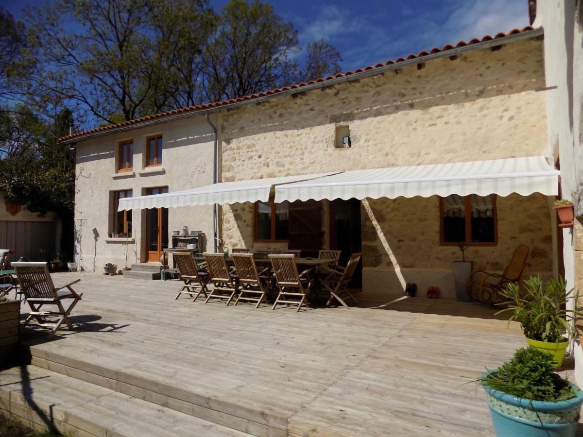 B&B Chez Phil Et Cathy Soudat Exterior foto